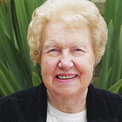 Dolores Cannon (1931-2014)