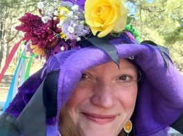 Kate beltane flower hat 2023